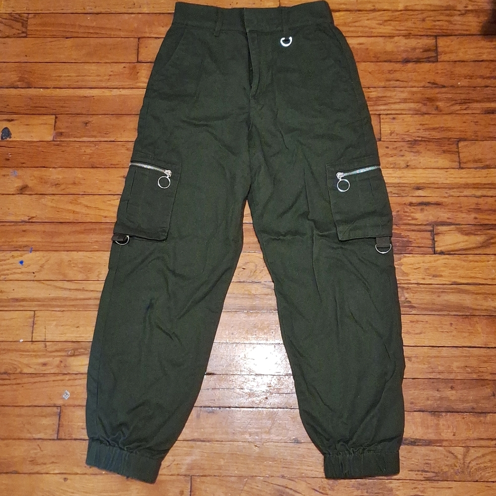 Forever 21 Women's Small Navy Green Cargo Pants